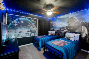 Thematic House w PoolSpaGame Room in Resort